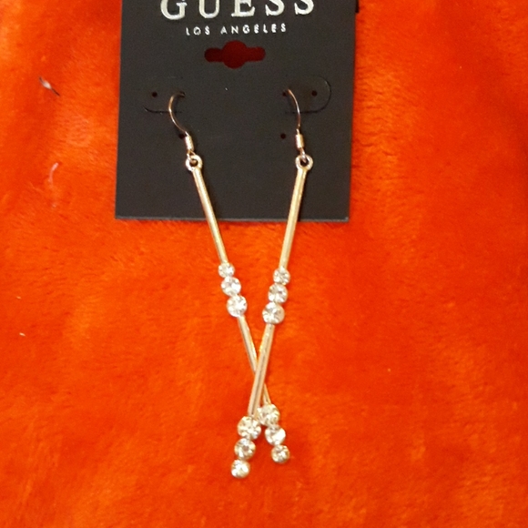 2 pairs of women dangling earrings - Picture 4 of 6